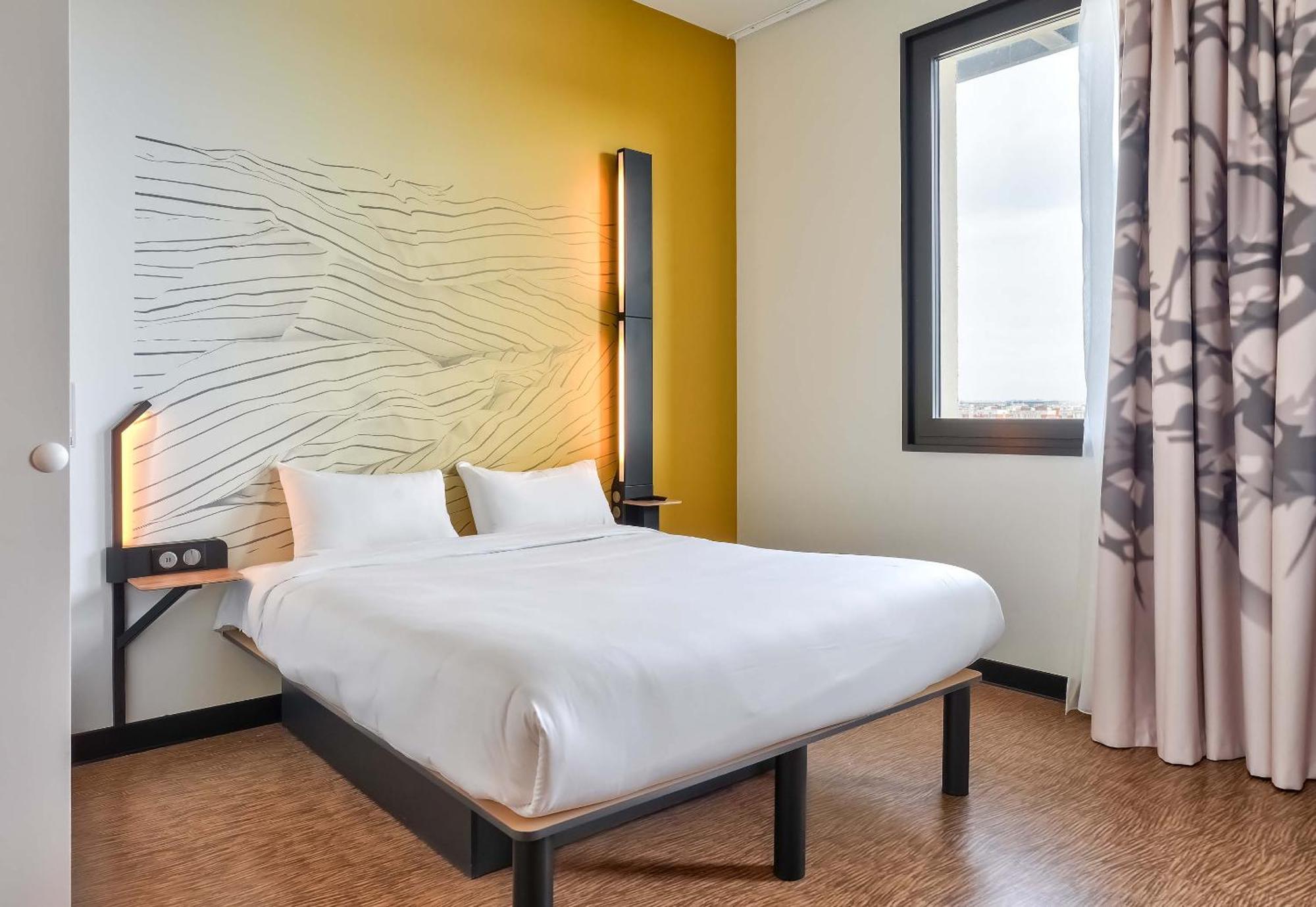B&B Hotel Paris Porte D'Orleans Montrouge Esterno foto