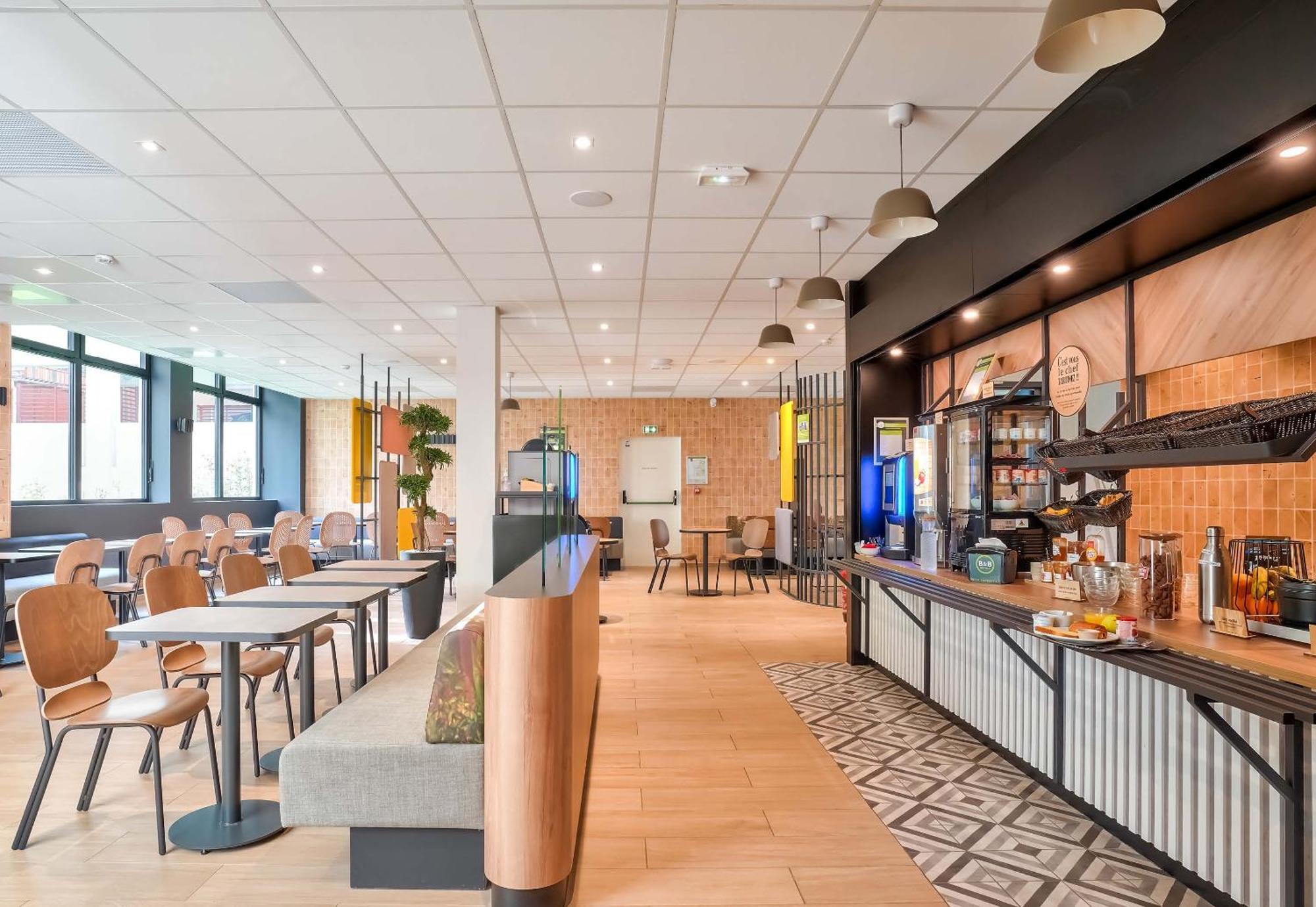 B&B Hotel Paris Porte D'Orleans Montrouge Esterno foto
