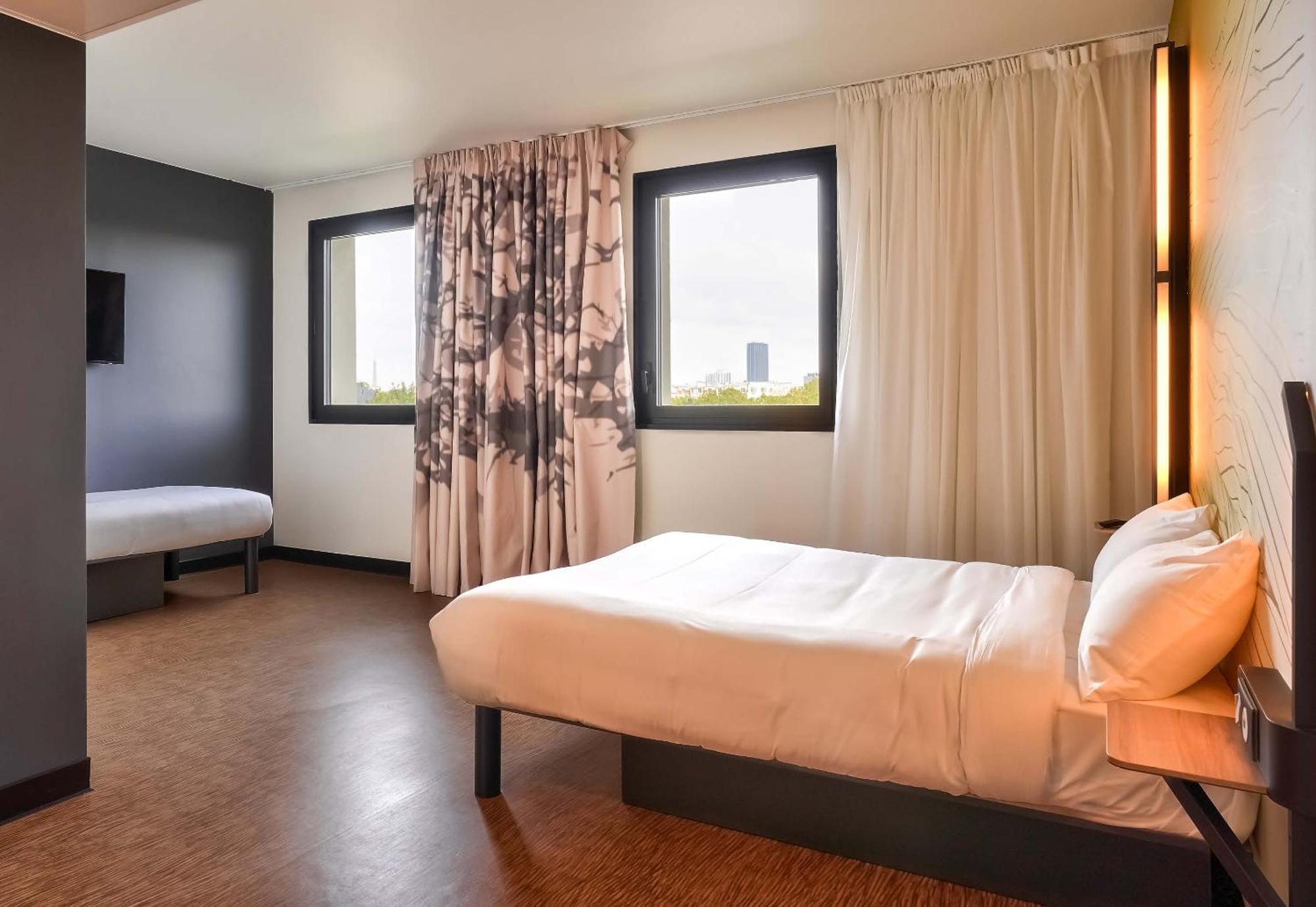 B&B Hotel Paris Porte D'Orleans Montrouge Esterno foto