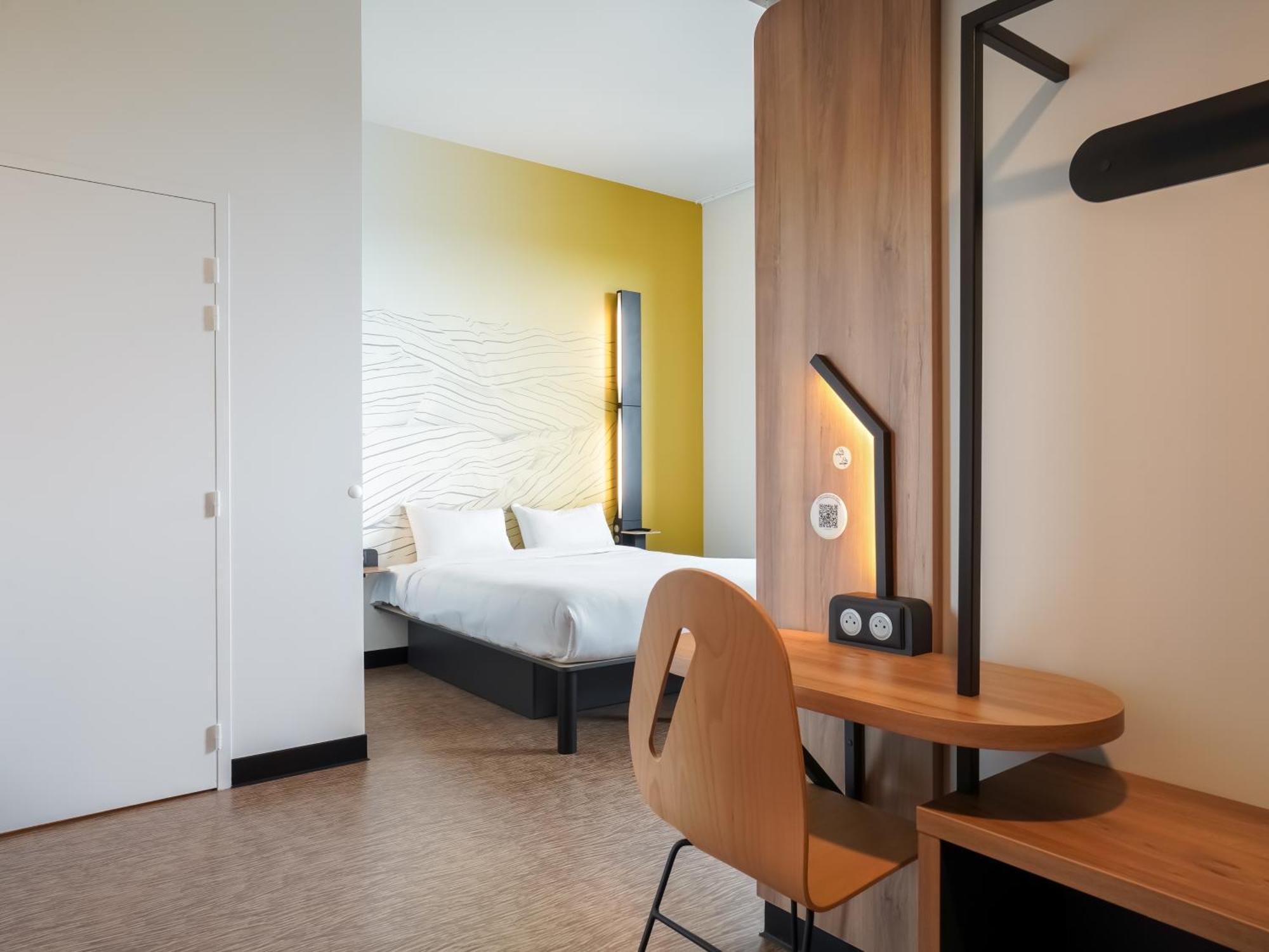 B&B Hotel Paris Porte D'Orleans Montrouge Esterno foto